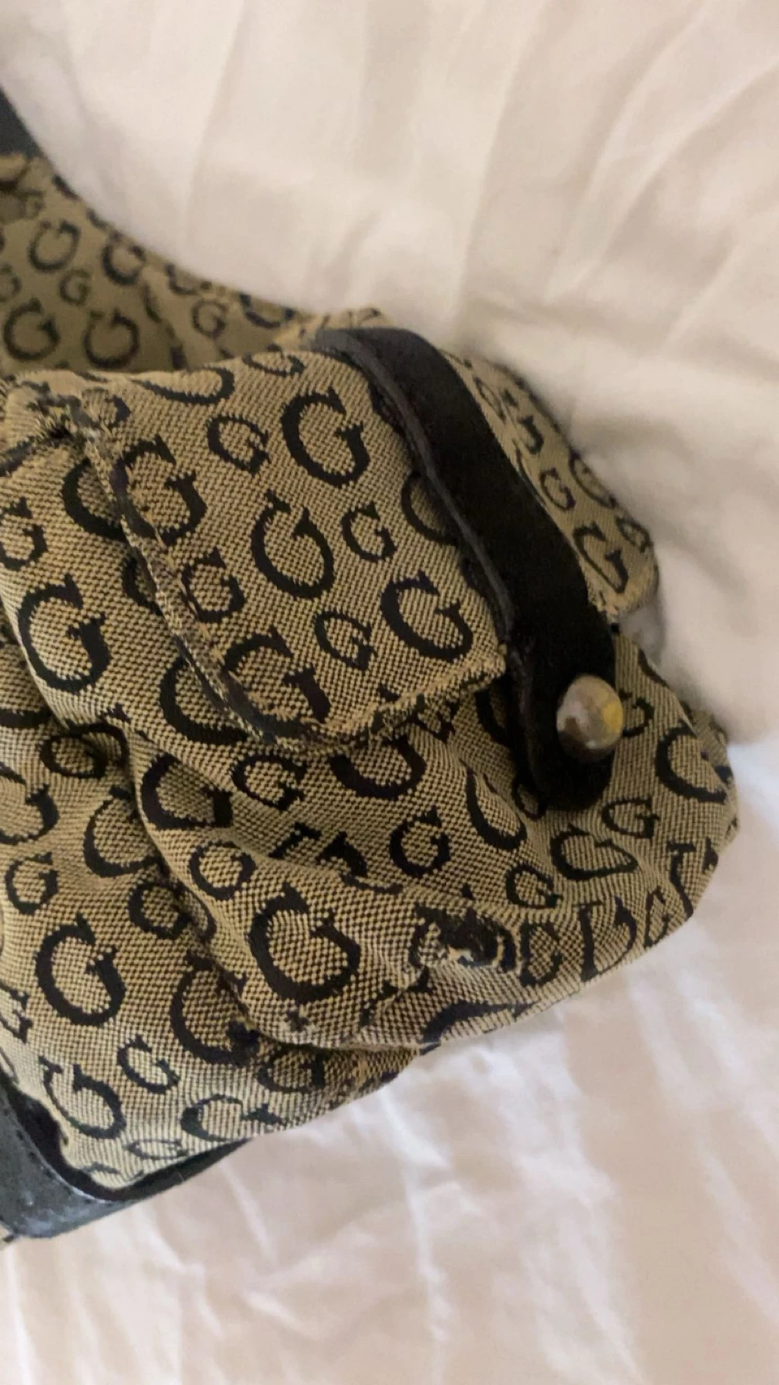 Vintage Guess axelväska - 4