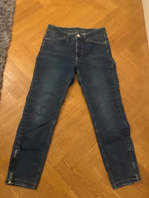 Jeans  - Blåa jeans 
