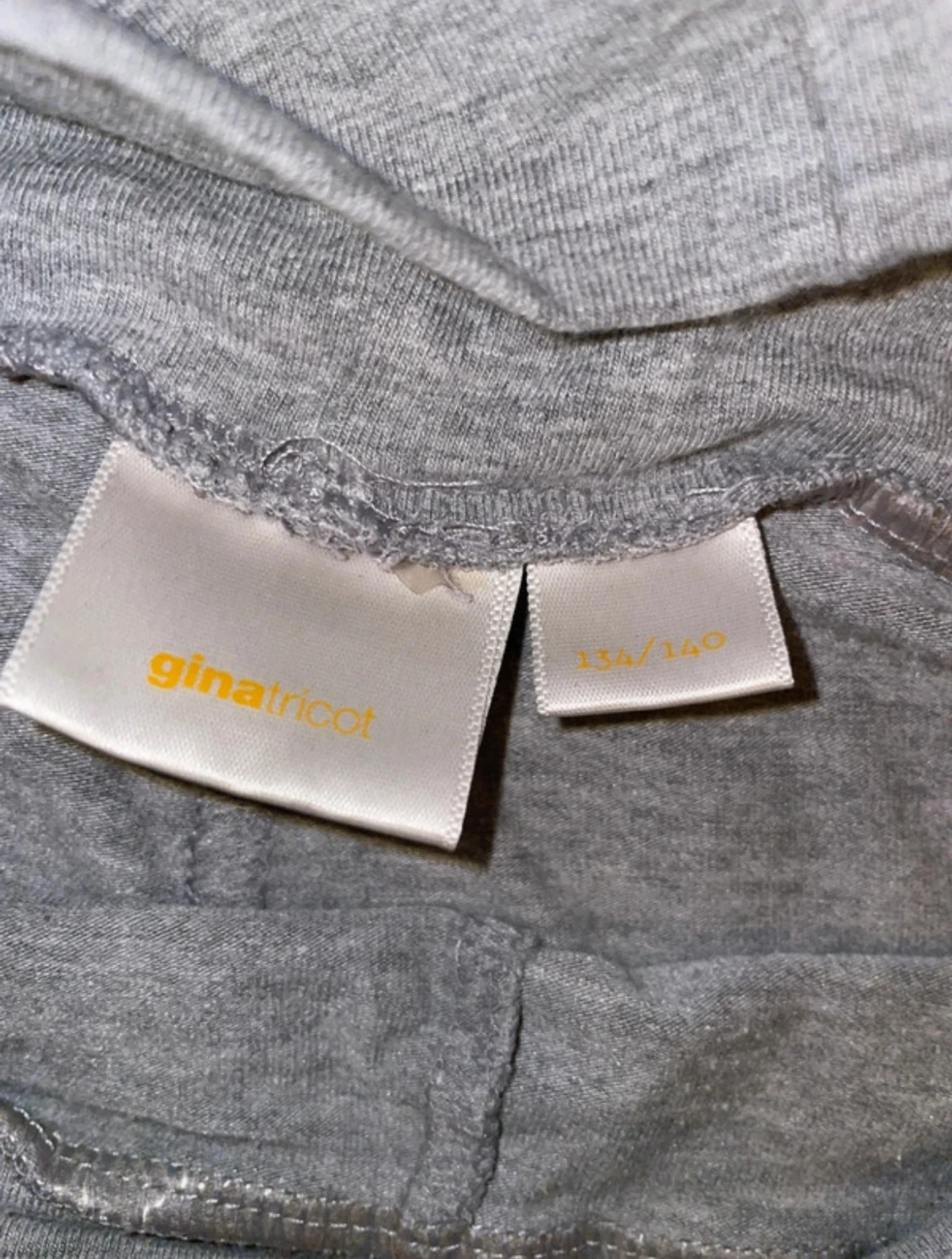 Grå yogapants från Gina Tricot - 1