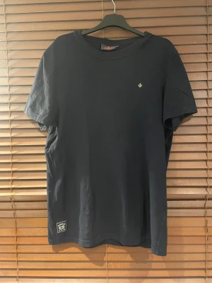 Morris t shirt - Morris tröja 💯 | Skick: 9/10⭐️ | Storlek: Medium📏|Pris: 249kr 💰 (diskuterbart) Hör av er vid minsta fundering!☺️