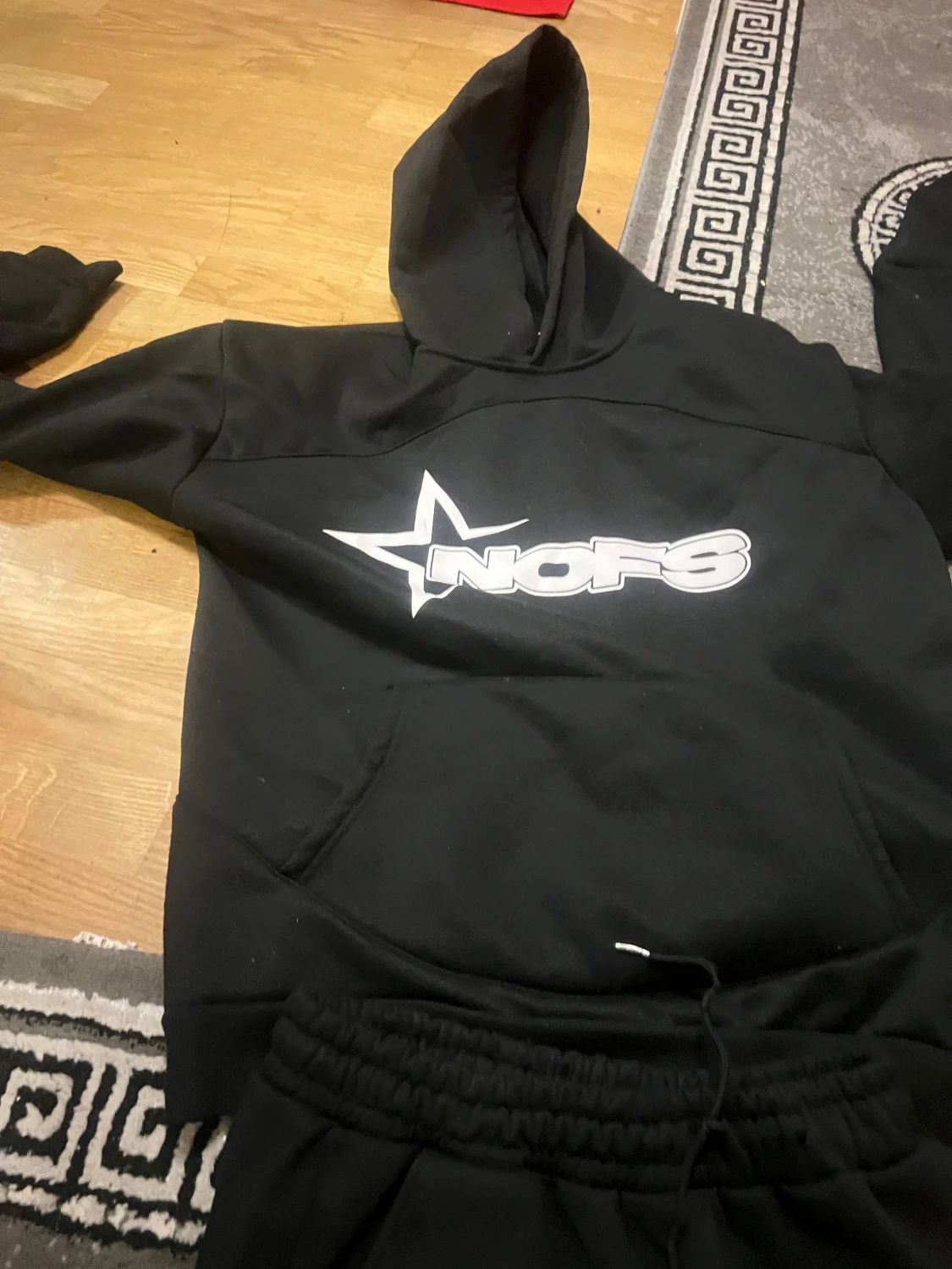 Svart Nofs tracksuit  - 1