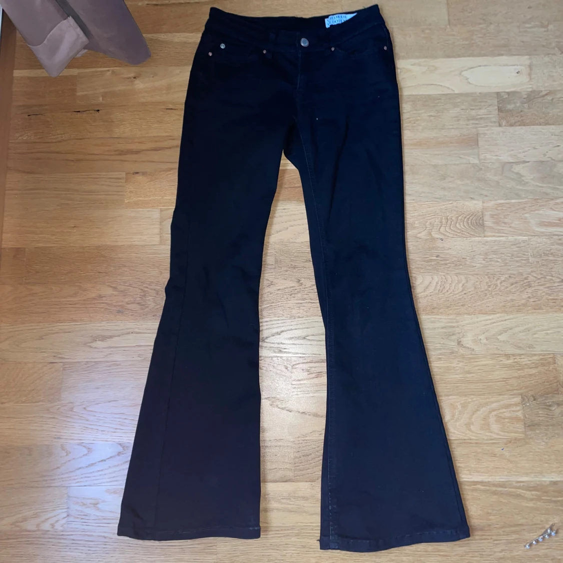 Svarta bootcut jeans från Vero Moda
