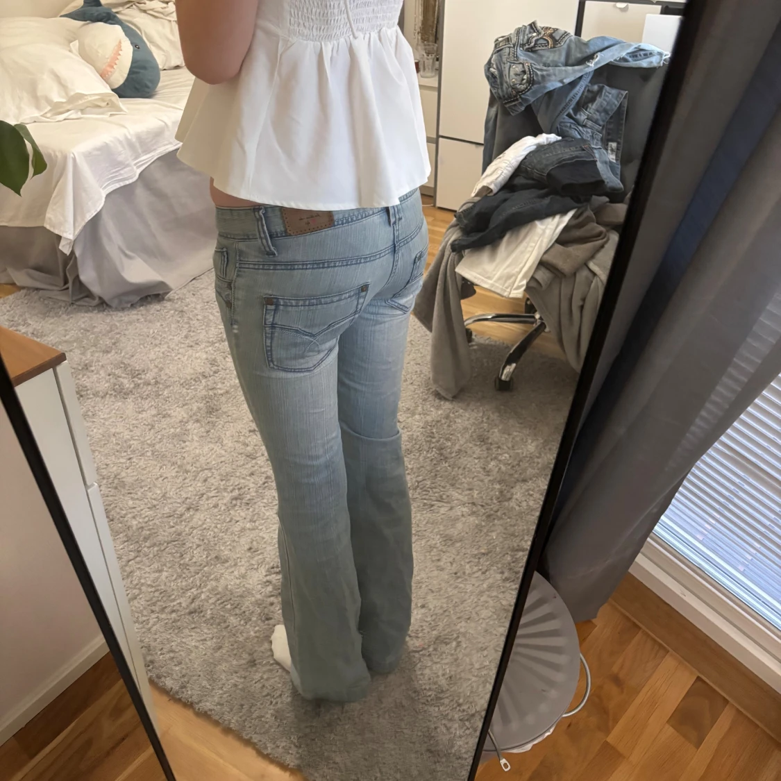 Ljusblåa lågmidjade Jeans - 1