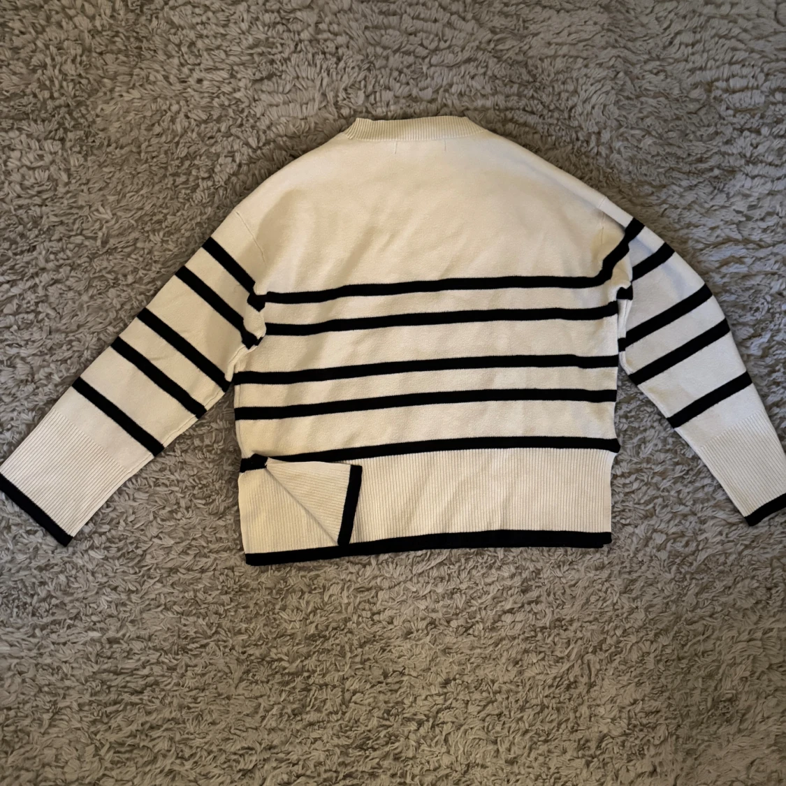 Randig vit stickad tröja Vero Moda - 1