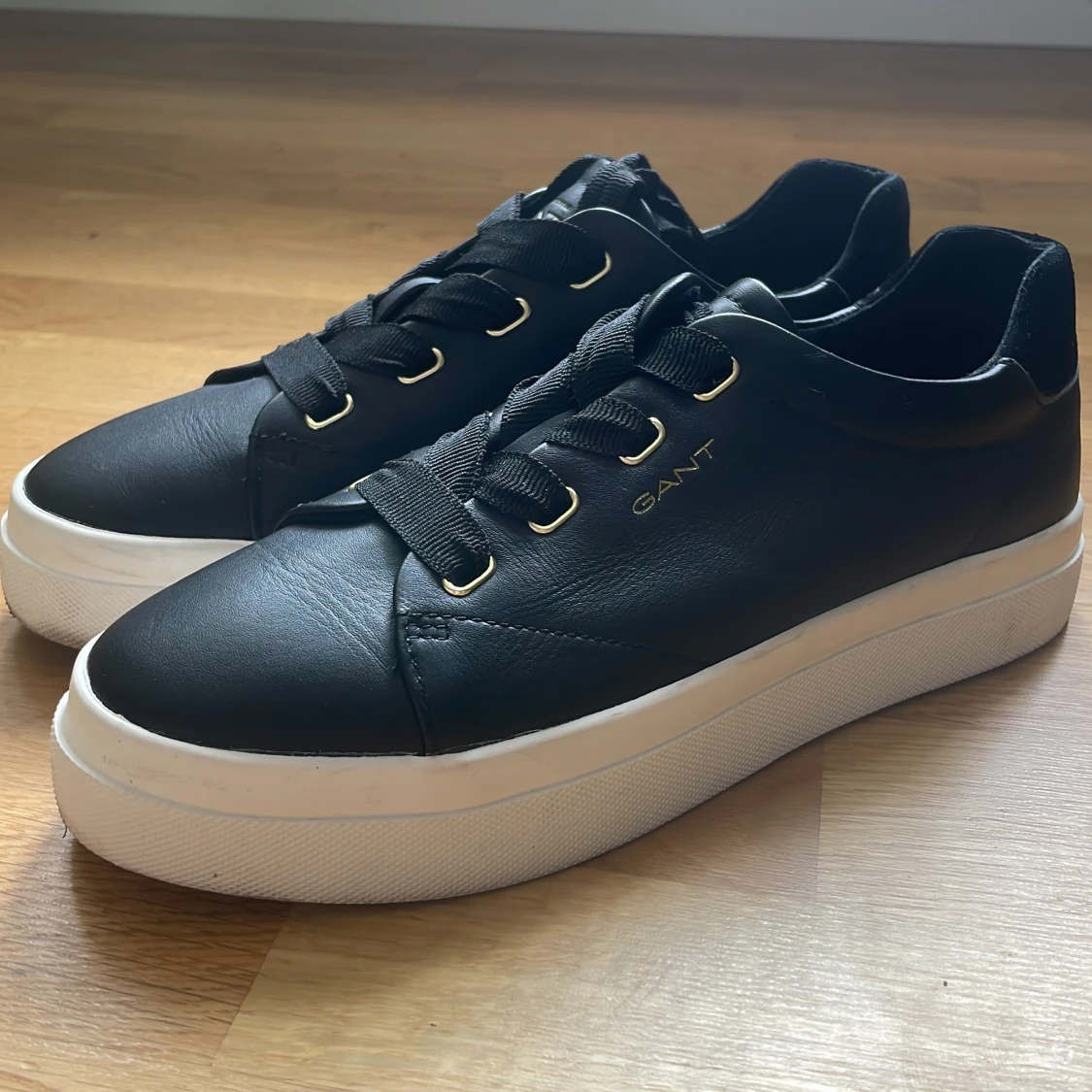 Svarta sneakers från Gant i skinn