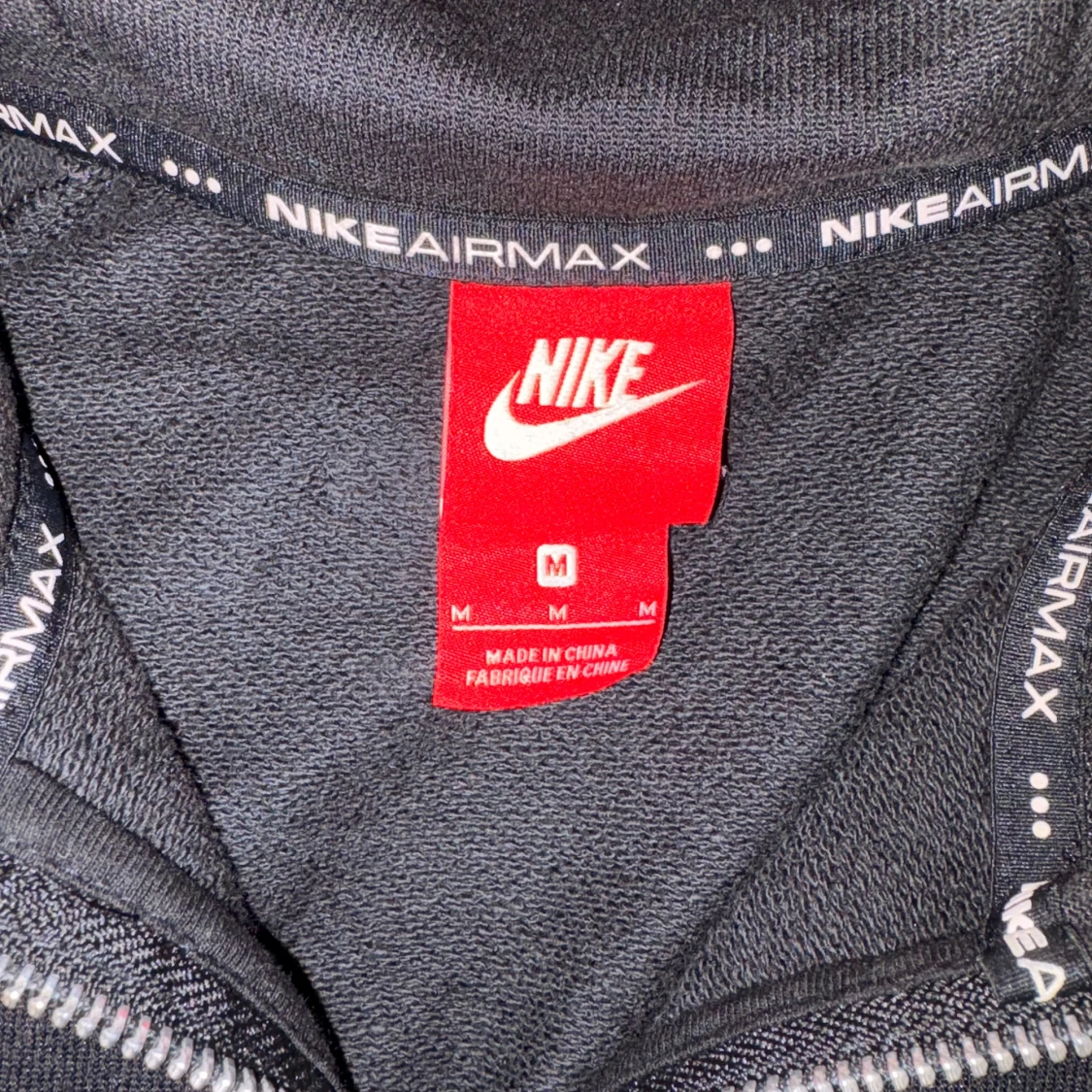 Svart Nike Air Max hoodie size M - 3
