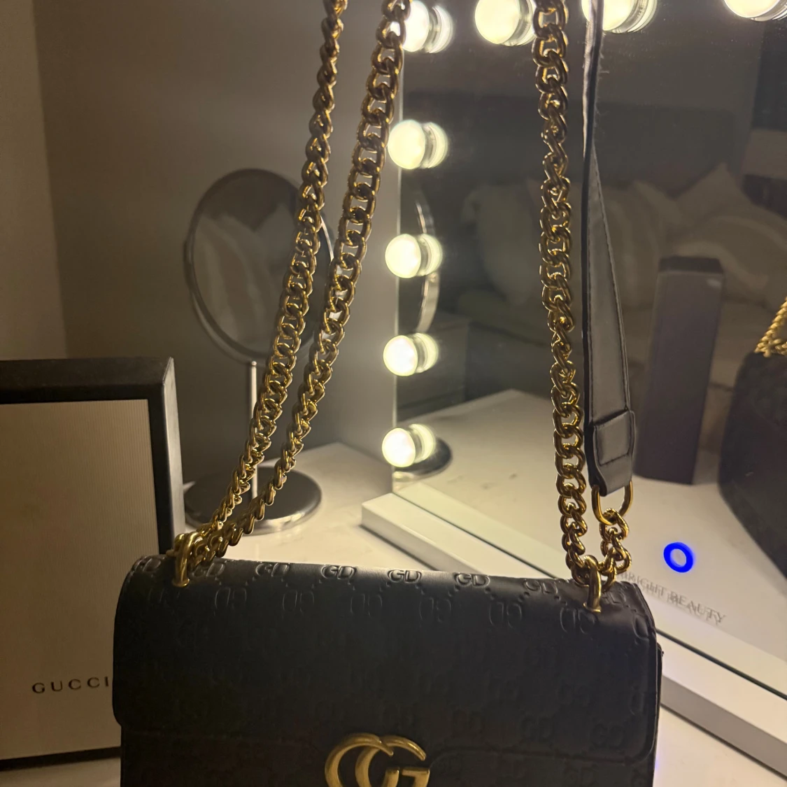 Svart axelväska  - 2