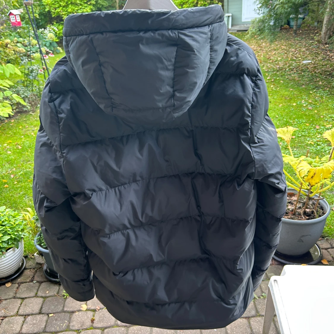 Svart Dunjacka från J. Lindeberg - 1