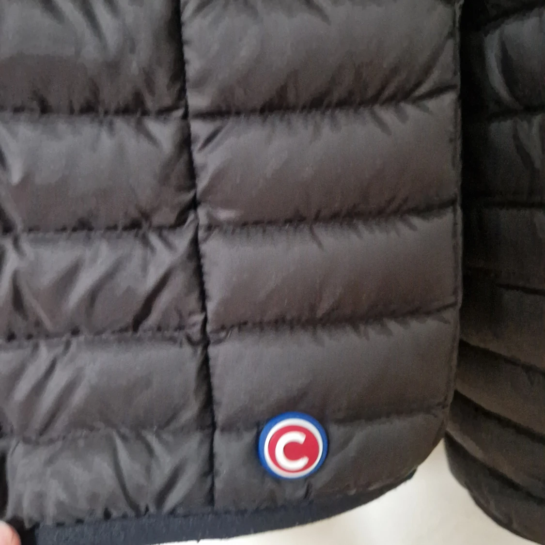 Svart pufferjacka från Colmar - 4