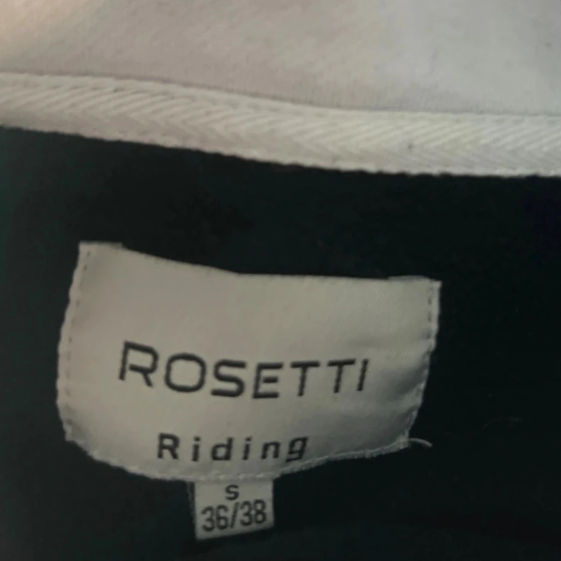 Svart jacka från Rosetti Riding S - 1