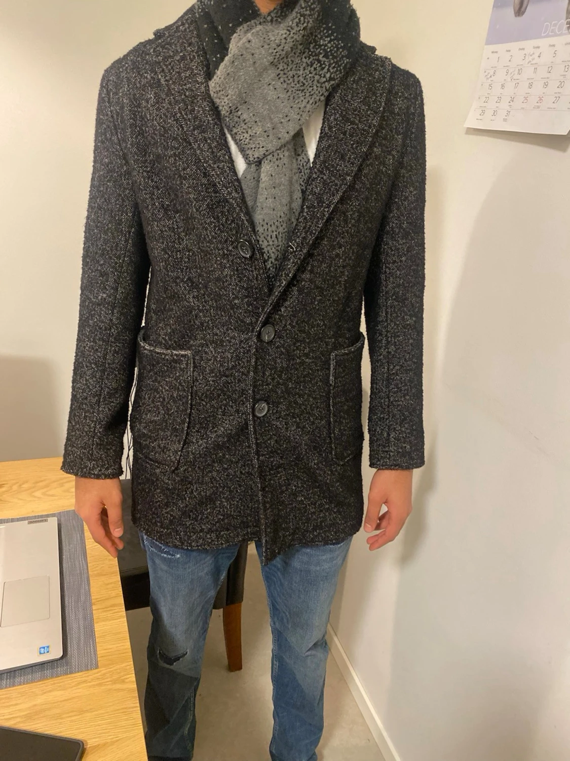 Mörkgrå ullkappa med knappar - 2