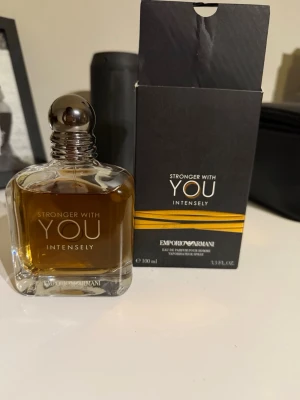 Stronger with you intesely 100 ml - Använt cirka 5-10 procent av parfymen
