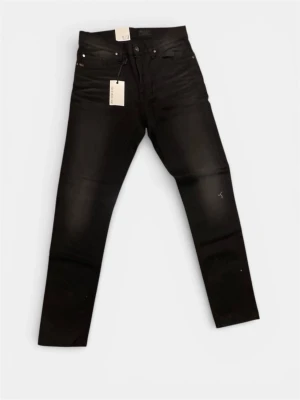 Helt nya Tiger of Sweden jeans  - Riktigt feta Tiger of Sweden jeans med fet tvätt! Helt nya. Storlek 30/32. vid info om pris! 