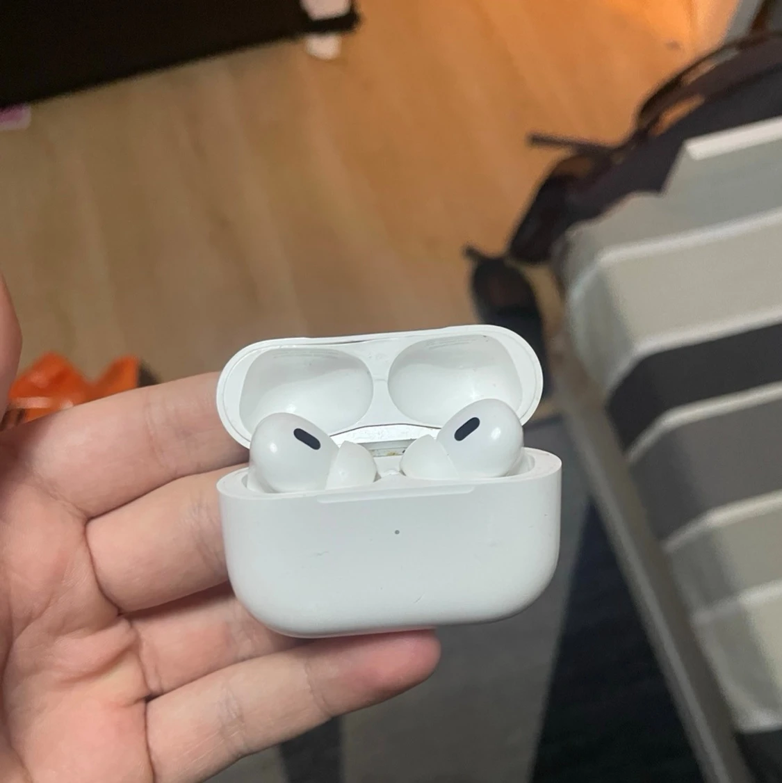 Apple AirPods Pro trådlösa hörlurar