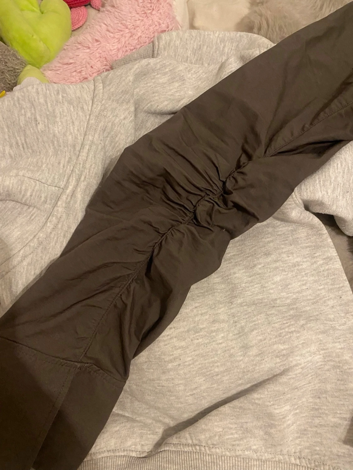 Grå grön topp  - 5