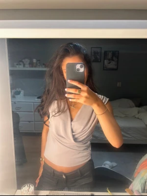 festtopp - så fin festtopp från ginatricot!! 💗💗