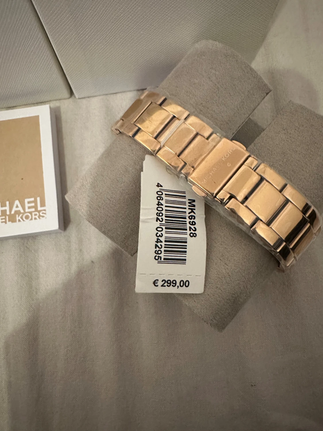 Michael Kors roséguld klocka - 3