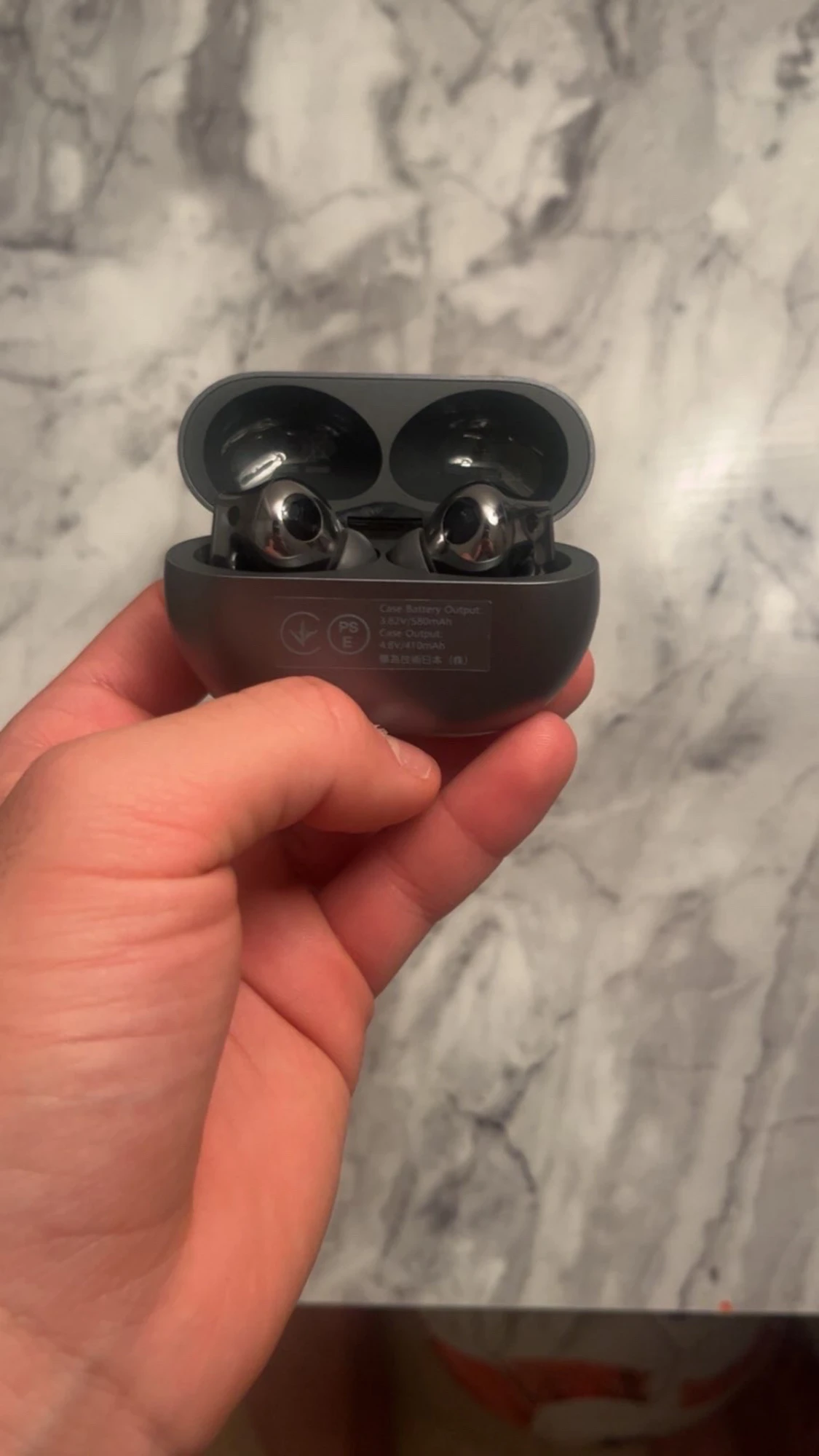 Huawei FreeBuds 2 Pro / Trådlösa hörlurar  - 1