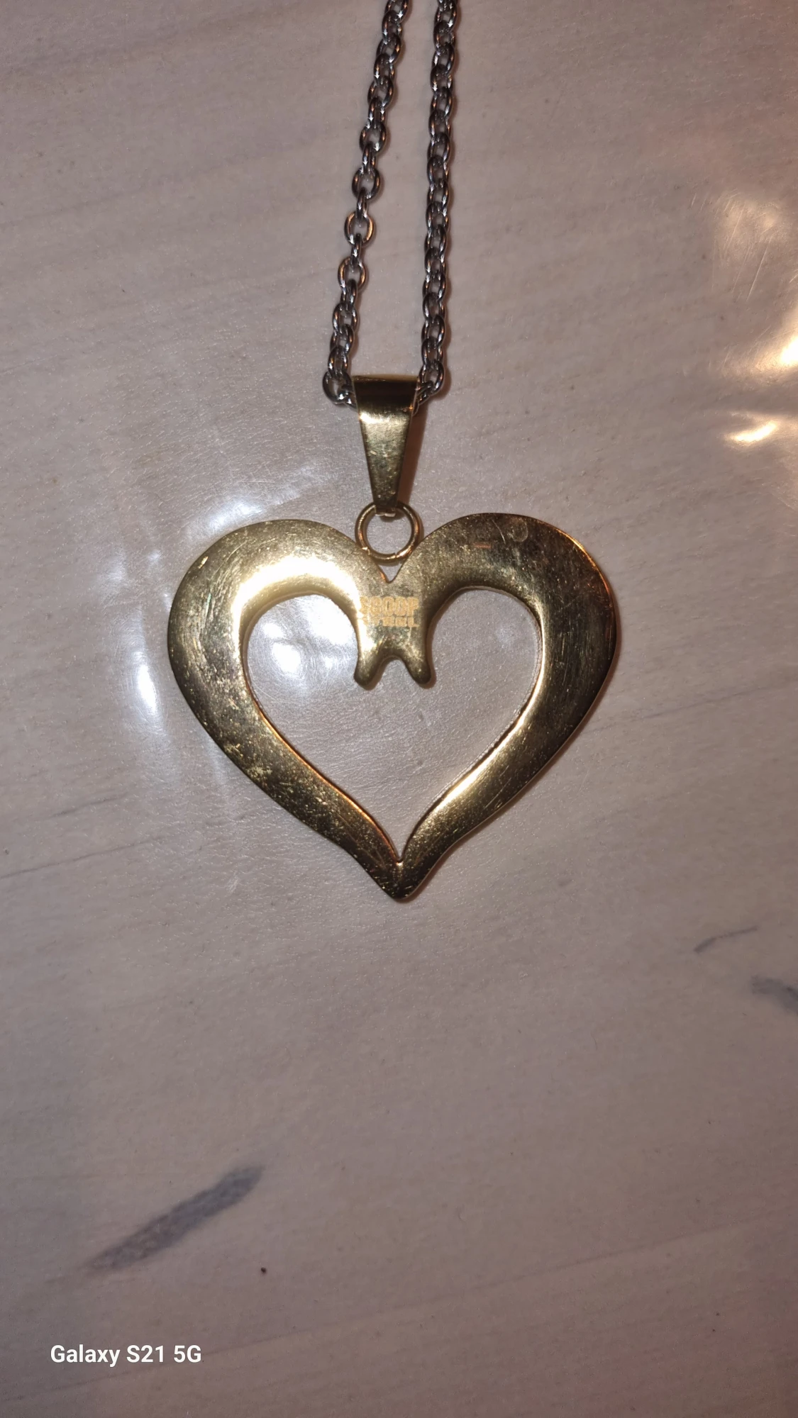 Guldigt hjärthalsband från Scoop Steel - 1