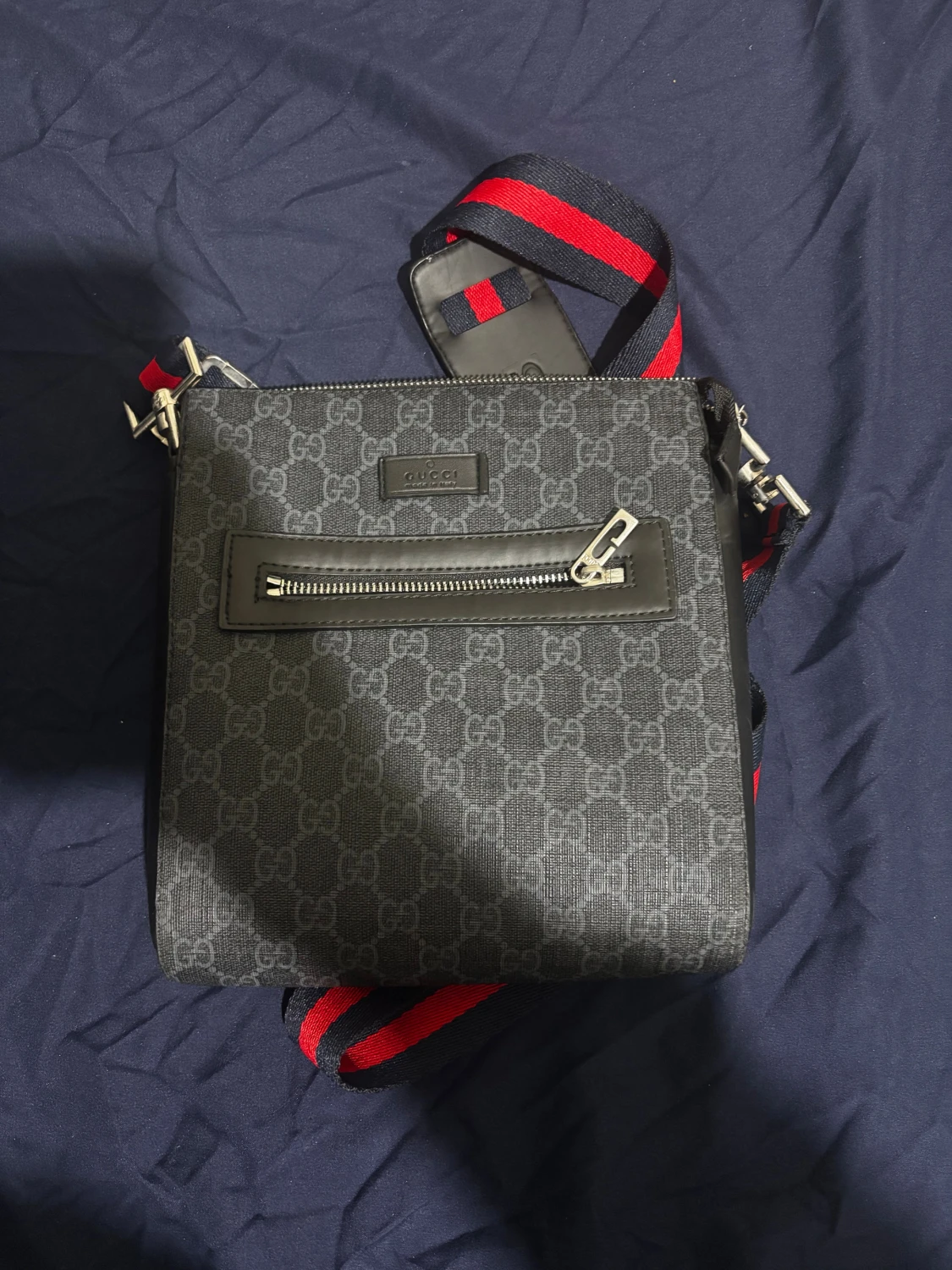 Svart axelväska äkta från Gucci