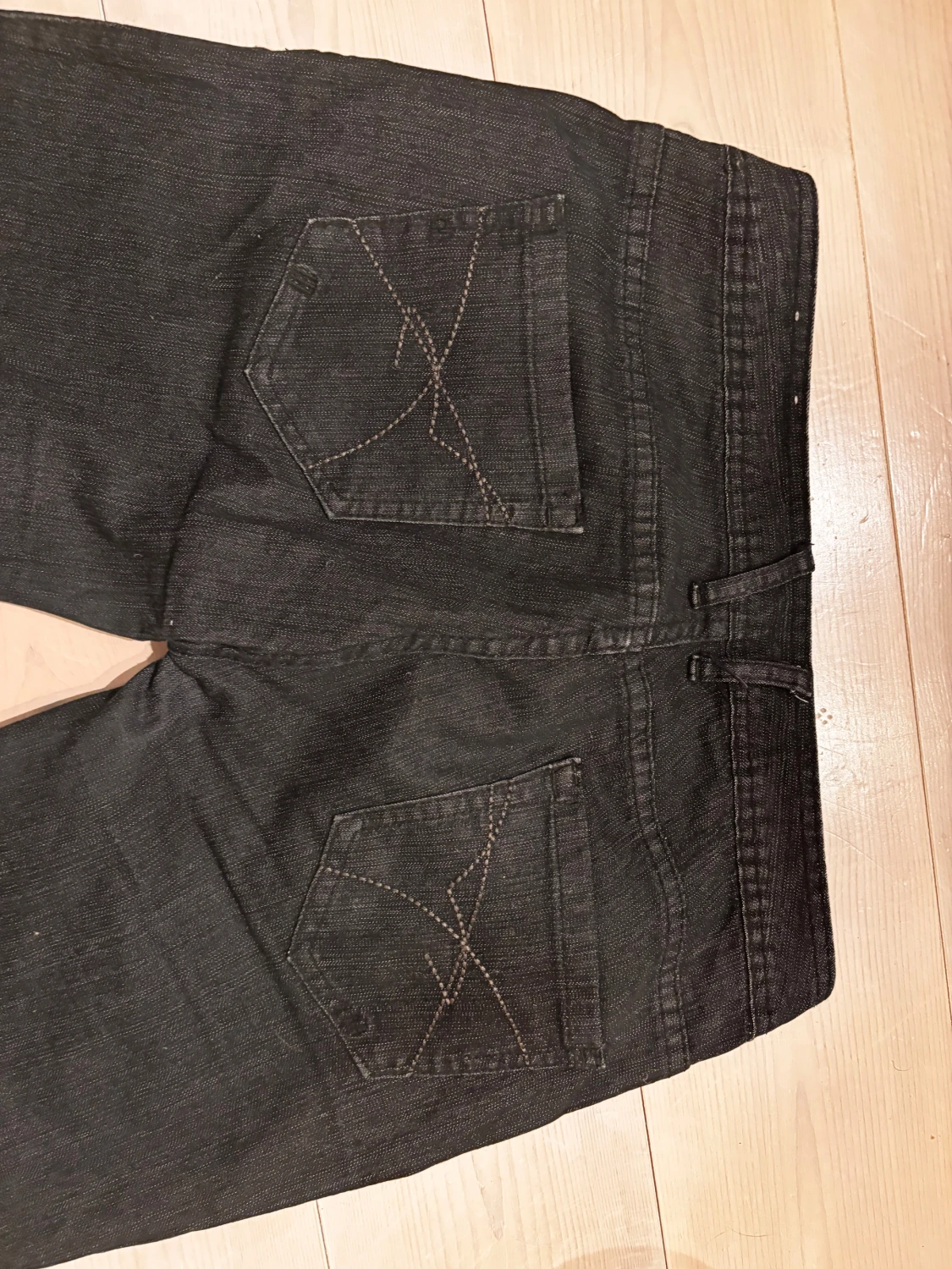 Svarta lågmidjade bootcut jeans  - 2