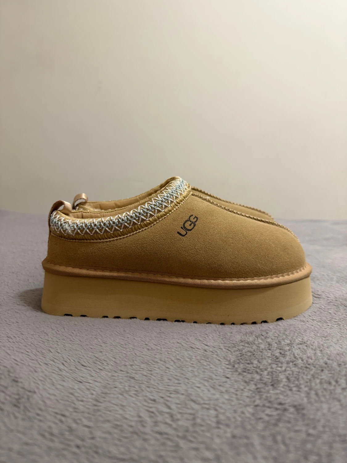 Beige UGG boots med plattform - 3