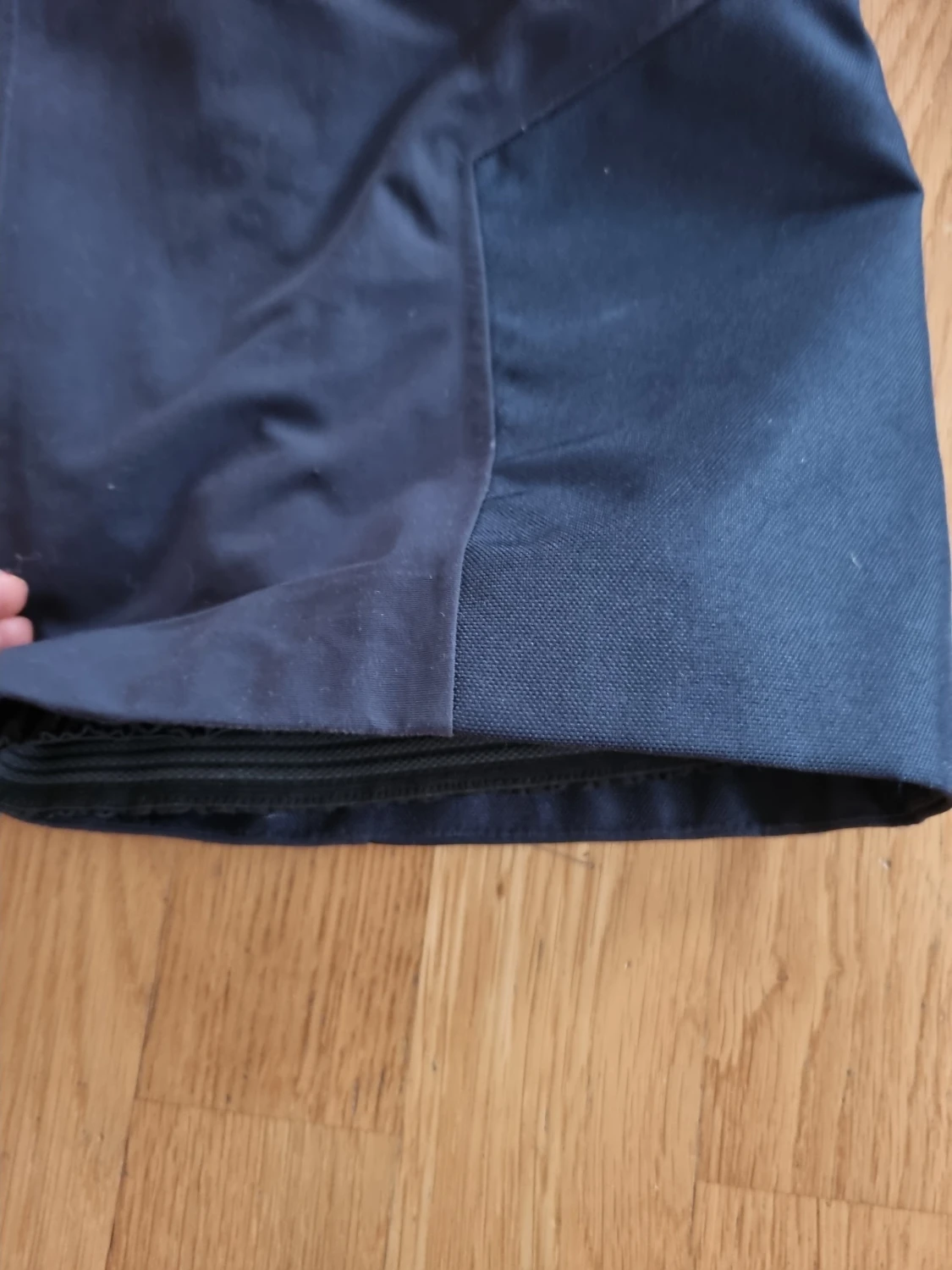 Mörkblå täckbyxor Peak Performance M - 2