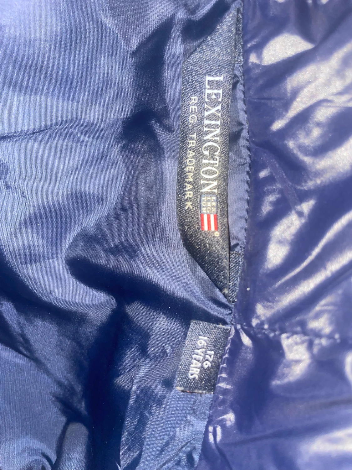 Marinblå pufferjacka från Lexington - 4