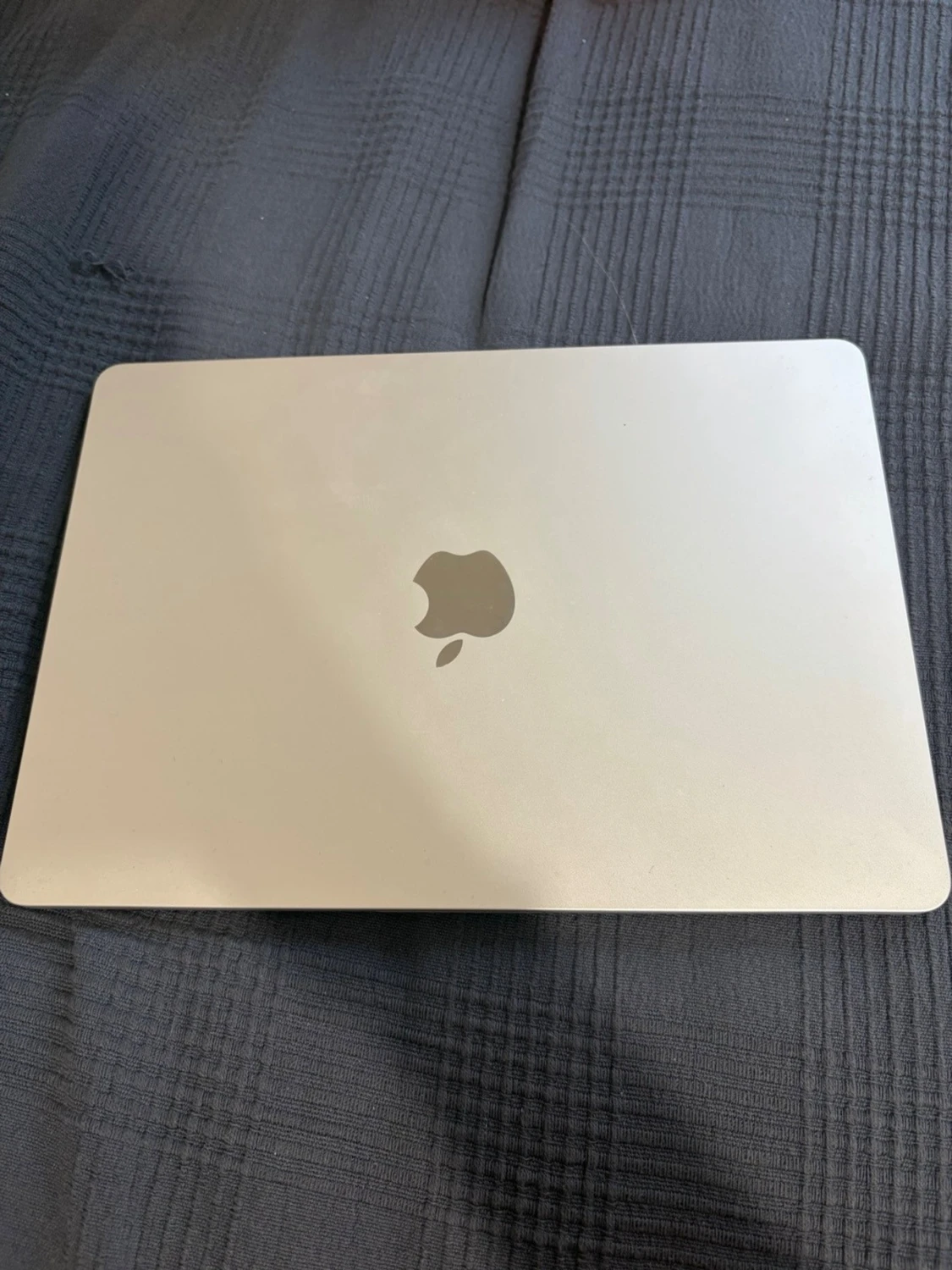 MacBook Air 13 tum M4 16GB - 1