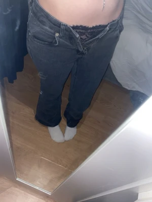 Lågmidjade bootcut jeans  - Lågmidjade jeans 