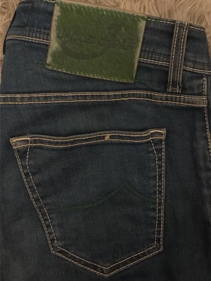 Jacob Cohen jeans  - Fina Cohen jeans i storlek 33 modell 622, bra skick.