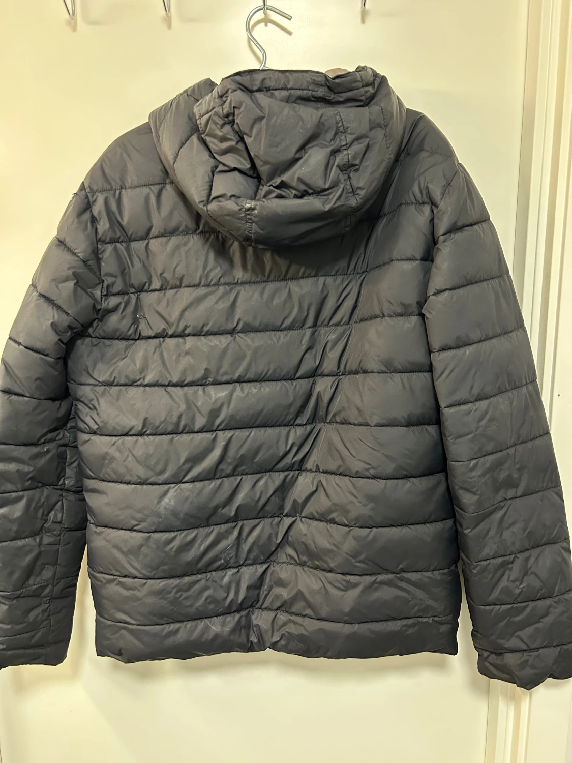 Svart pufferjacka från Only & Sons - 1