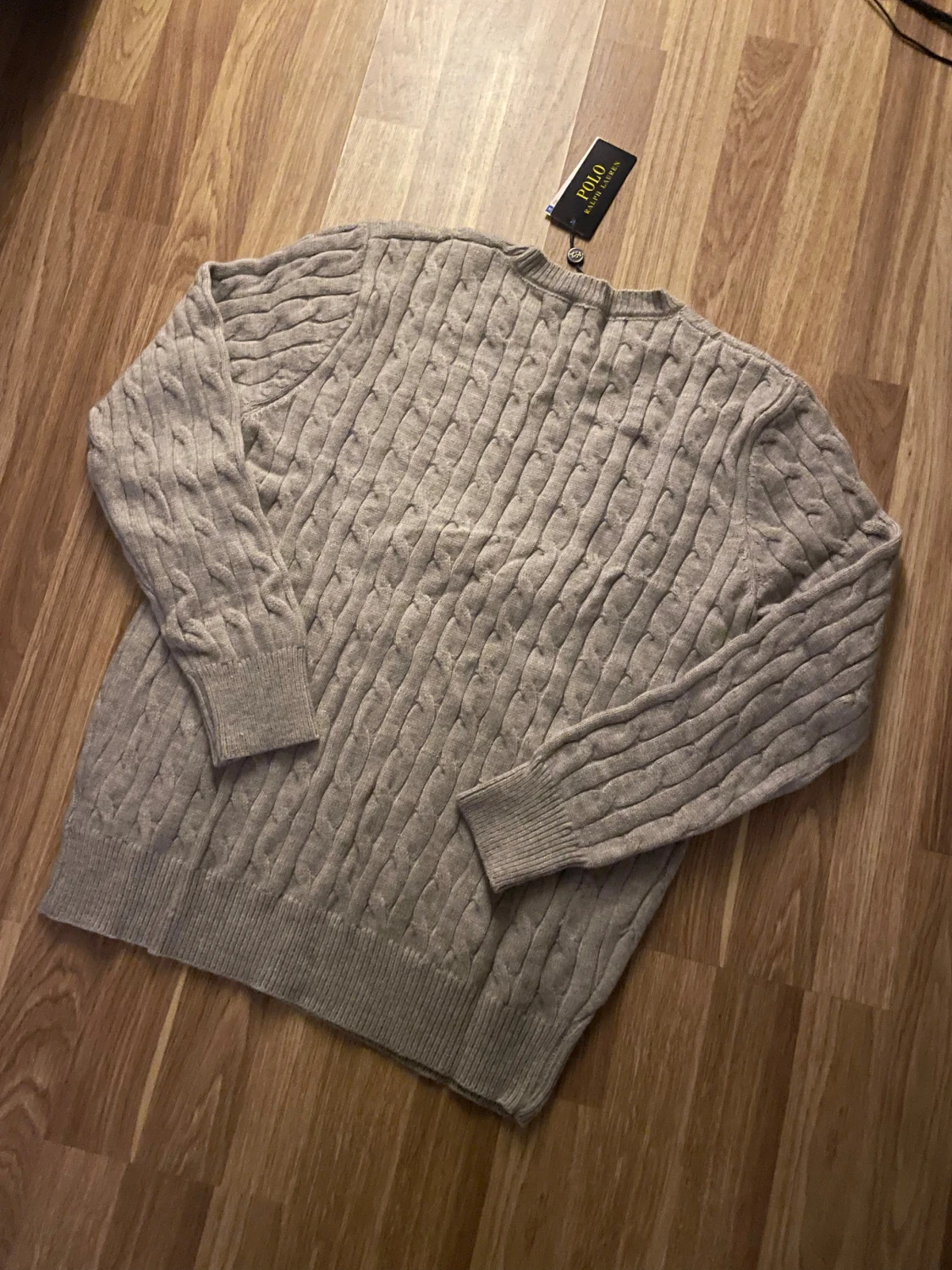 Stickad grå ralph lauren tröja - 4