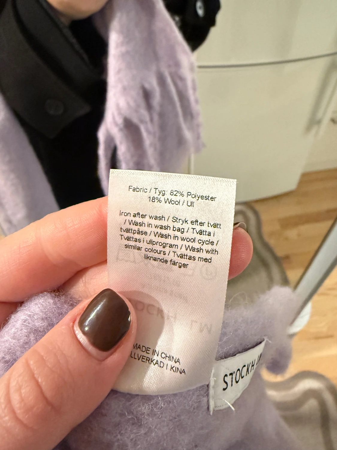 Ljuslila halsduk från STOCKH LM - 3