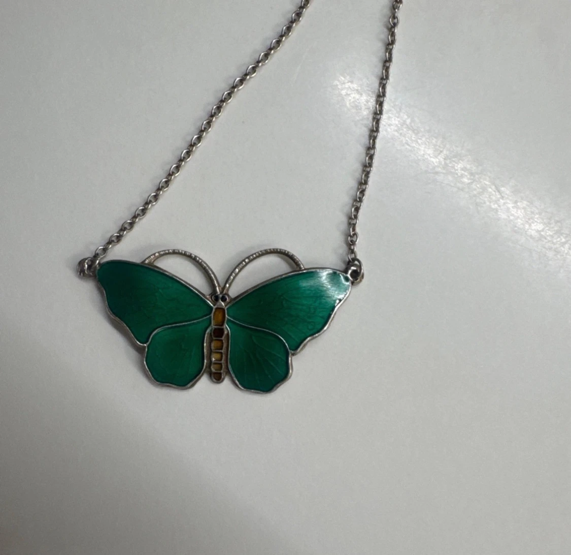 Grönt fjärilshalsband från Opro - 1