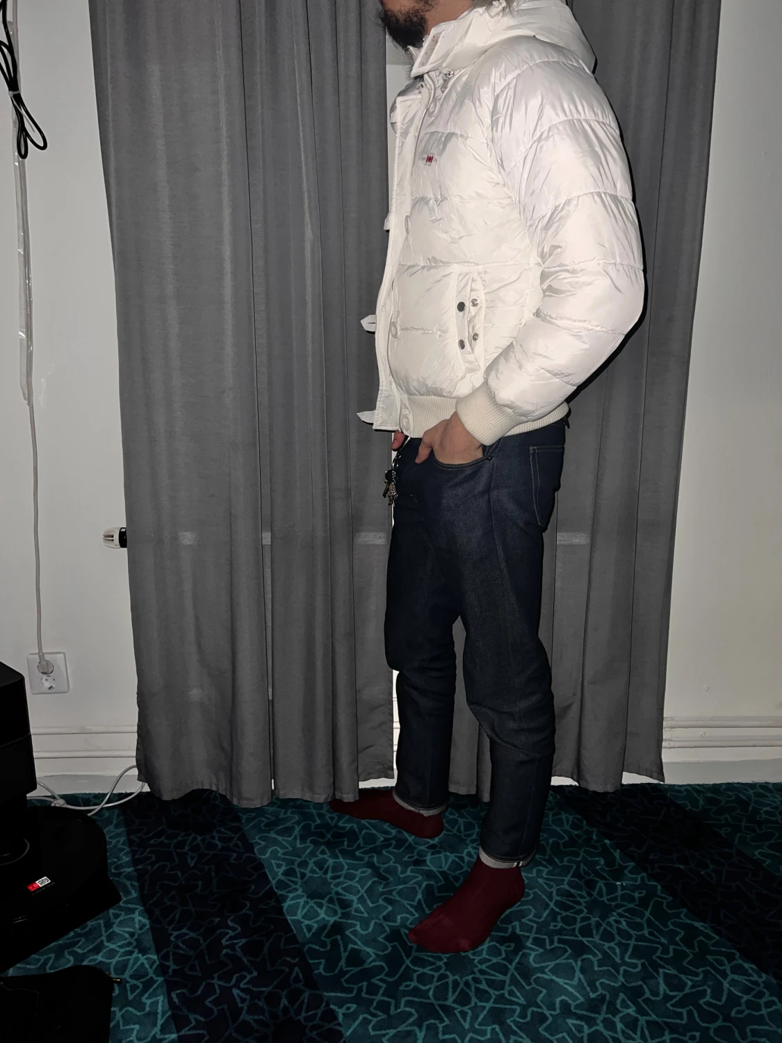 Vit pufferjacka med huva och päls - 2