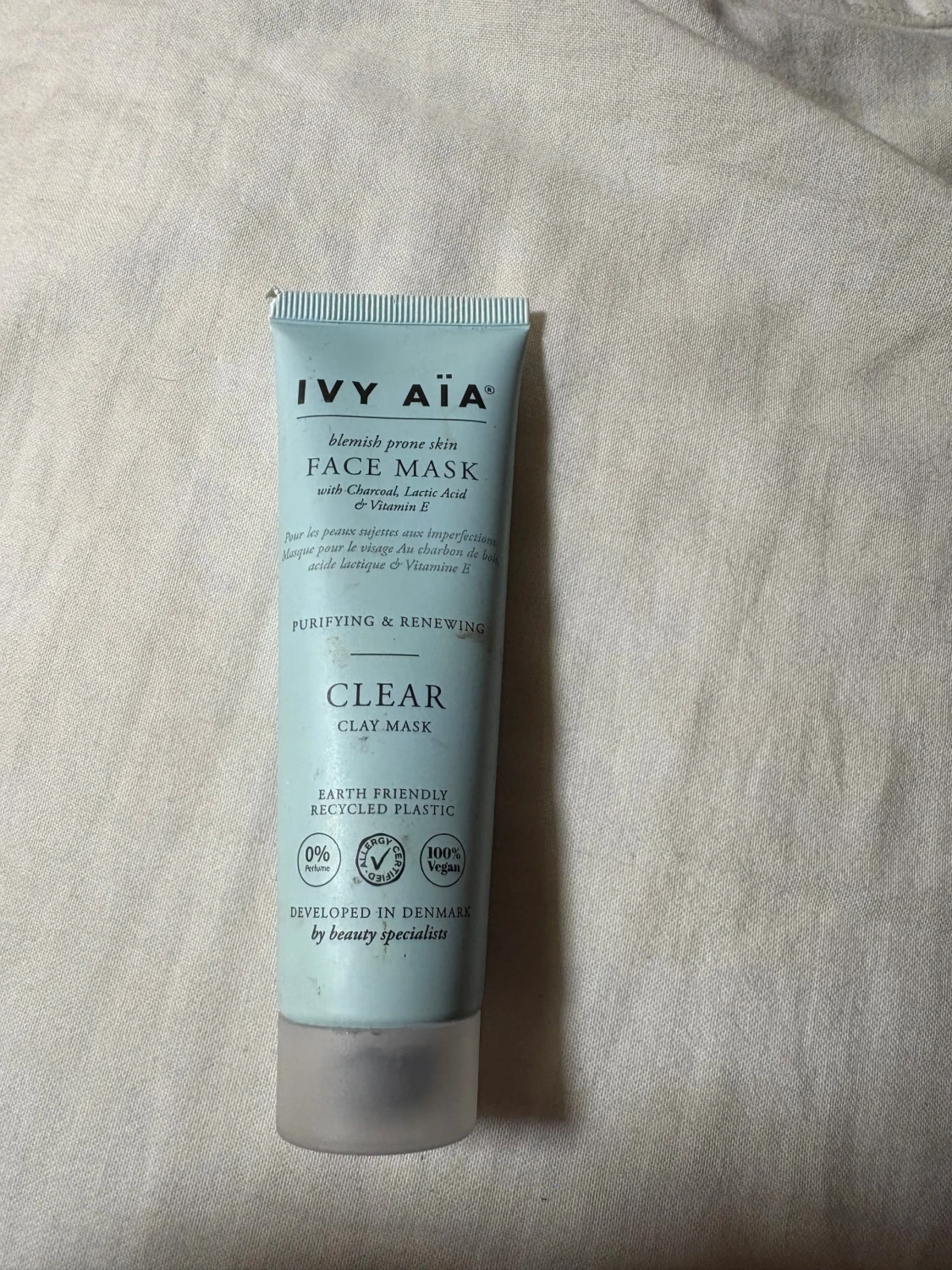 IVY AIA Clear Clay Mask