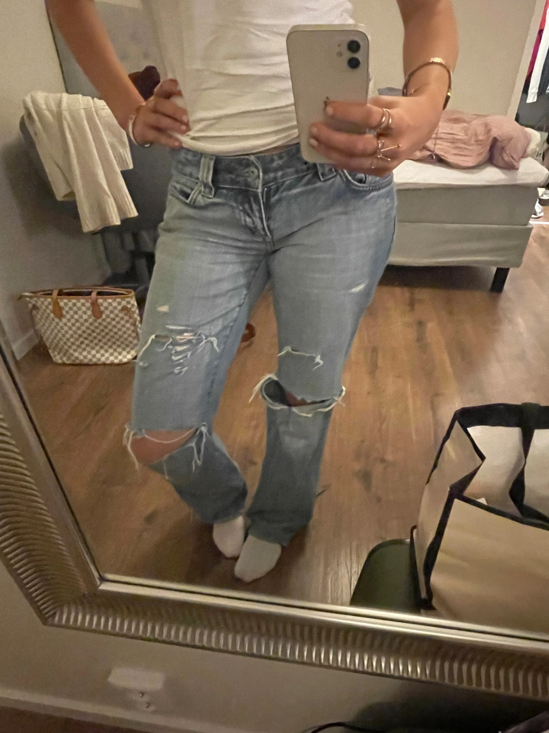 Low waist bootcut jeans