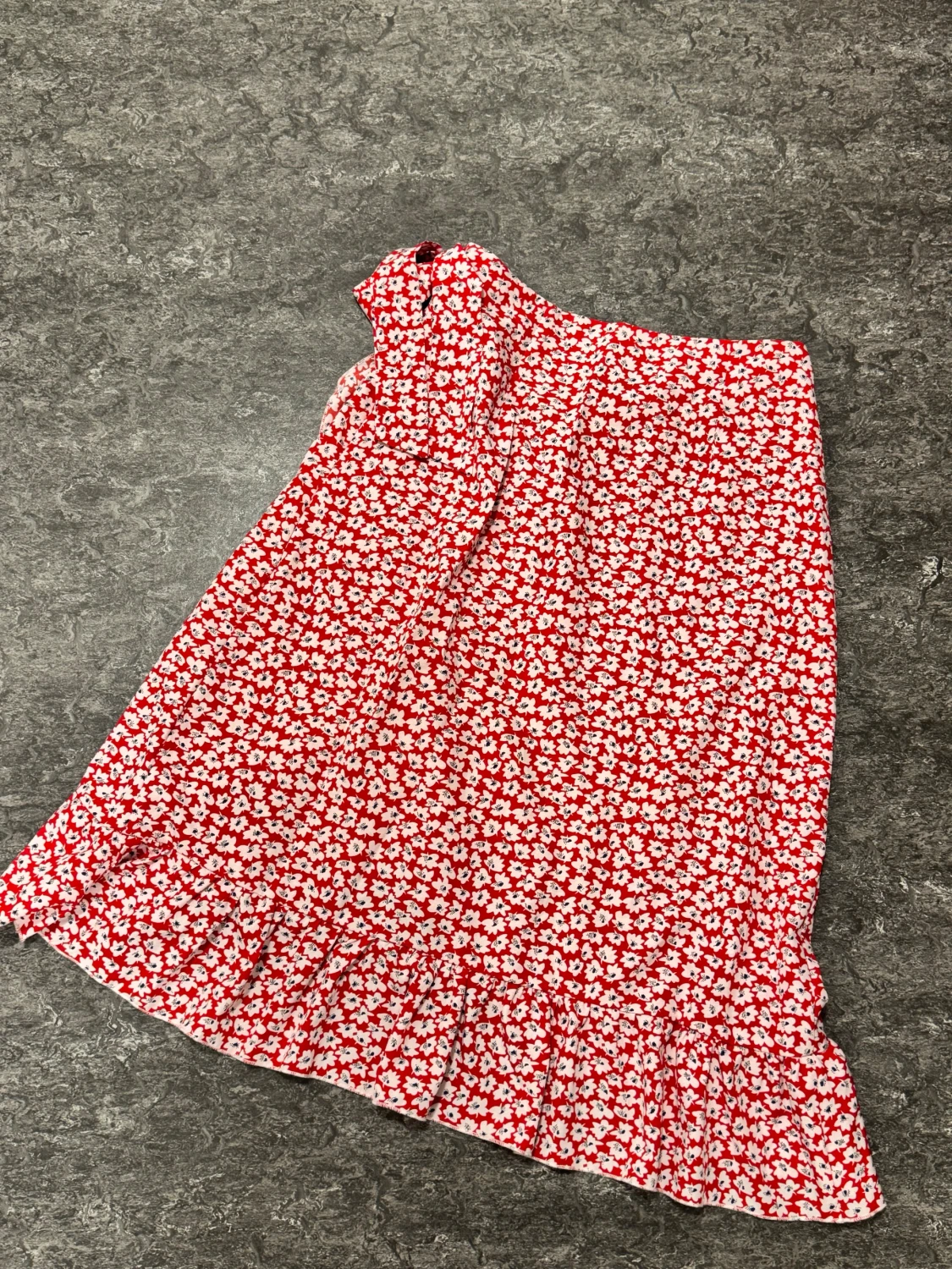 Röd blommig kjol  - 1