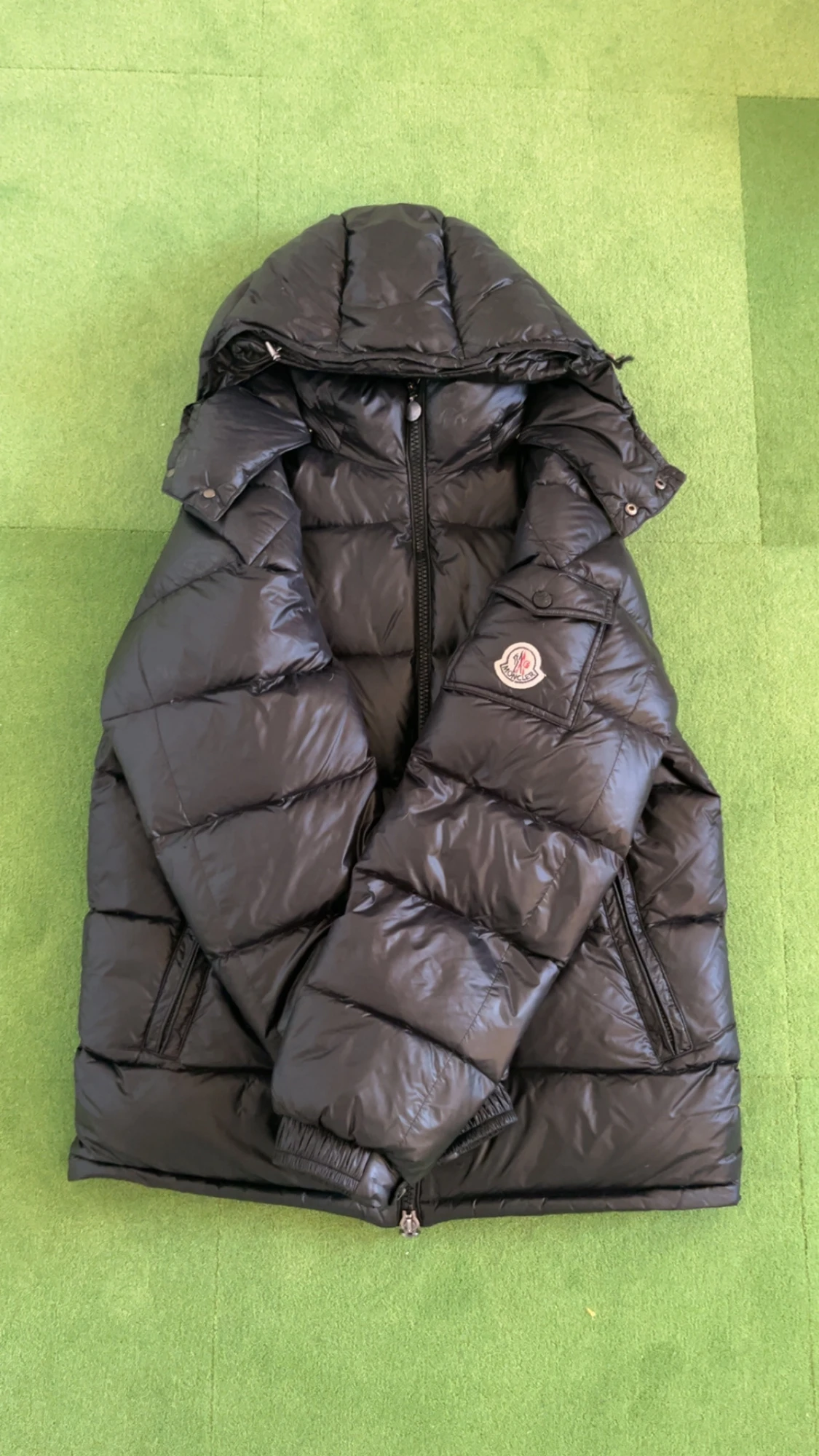 Moncler maya