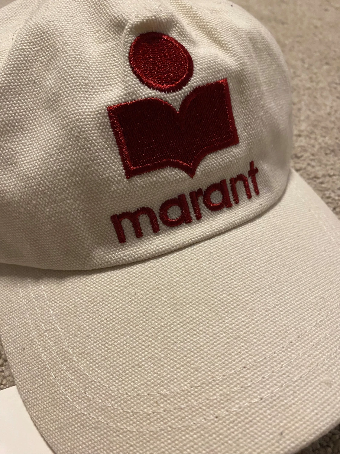 Vit keps från Isabel Marant - 1