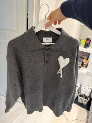 Ami paris gray polo knit sweater - Size M. Brand new & true to size