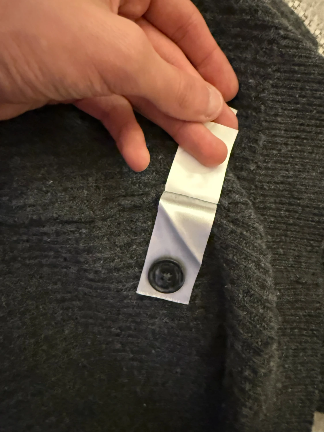 Mörkgrå kofta från Dressmann - 3