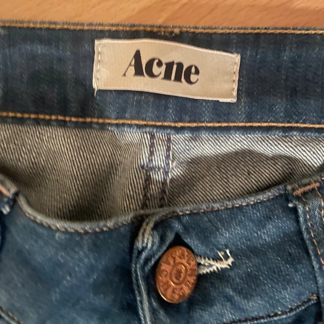 Blå raka jeans från Acne Studios - 3