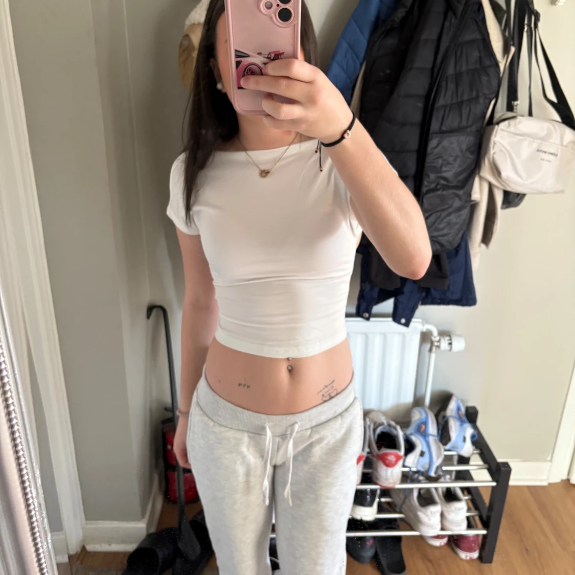 Två croppade toppar i blått och vitt - 1