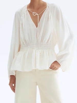 Vit blus  - Helt ny blus 