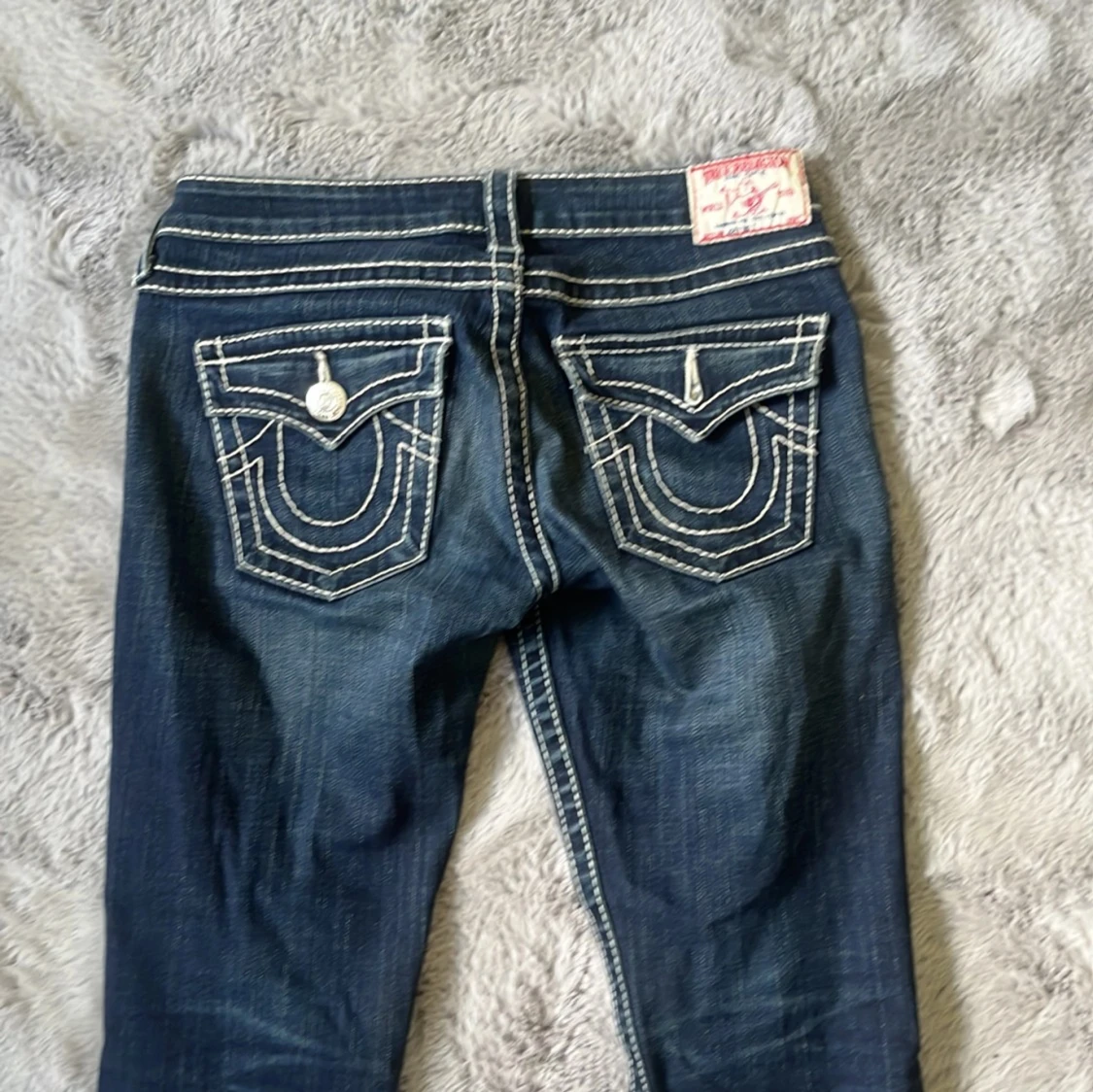 True Religion(ej i butik, OBS! INTE INTRESSERAD AV BYTEN) - 1