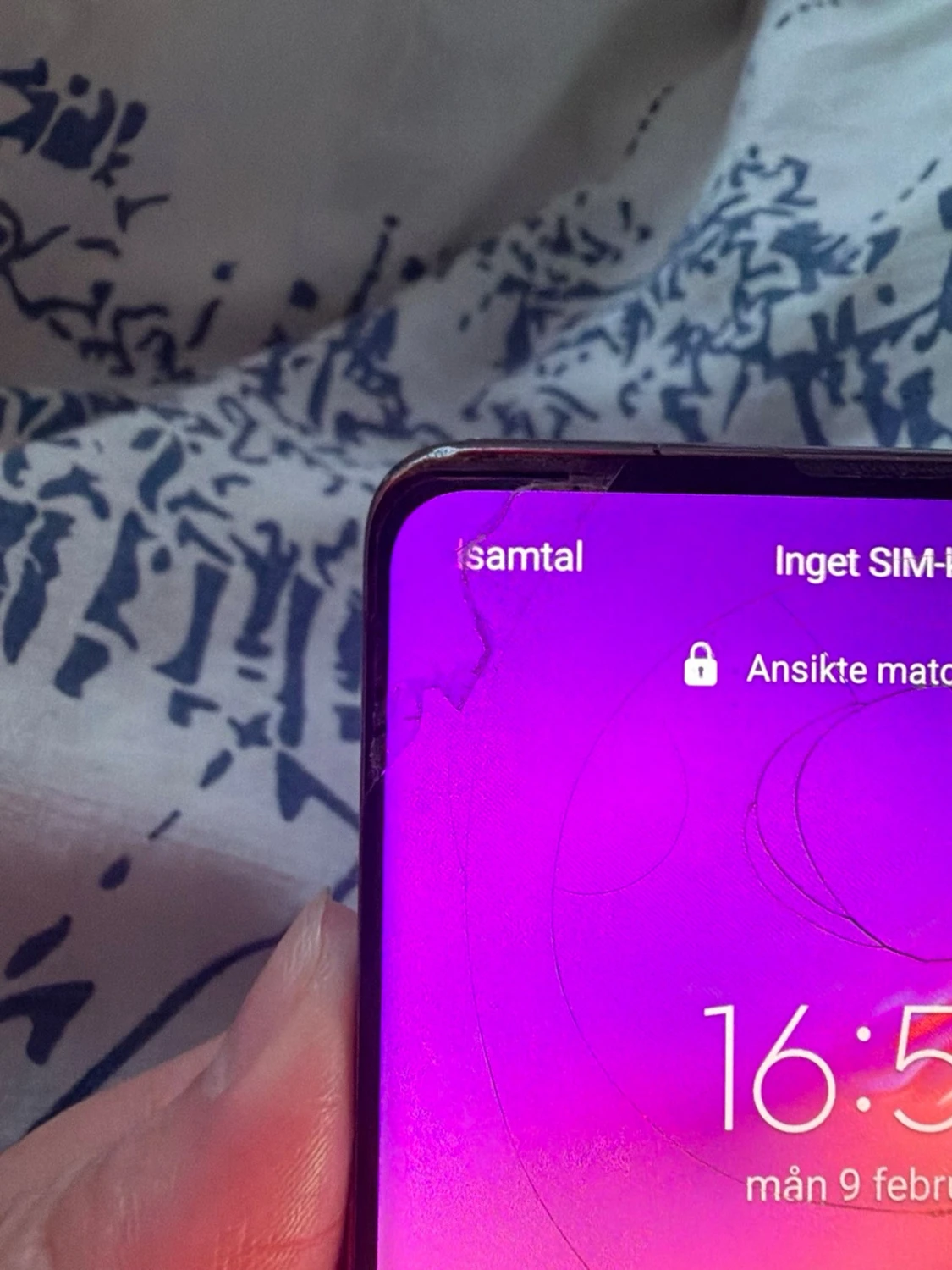 Samsung Galaxy S10 4G svart 128GB - 4