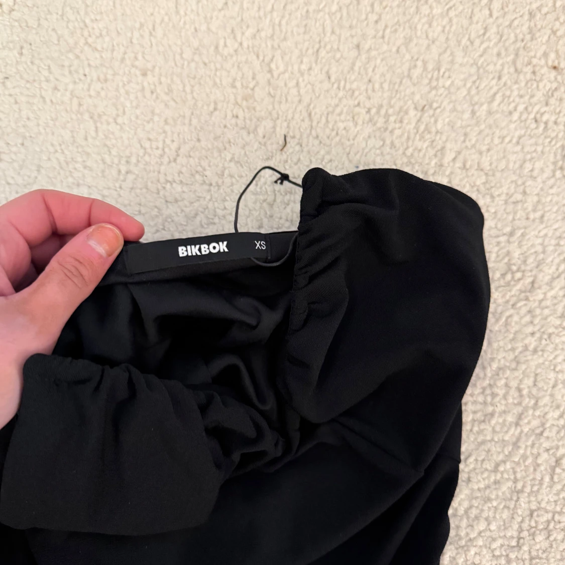 Svart bandeau topp v-ringning - 3