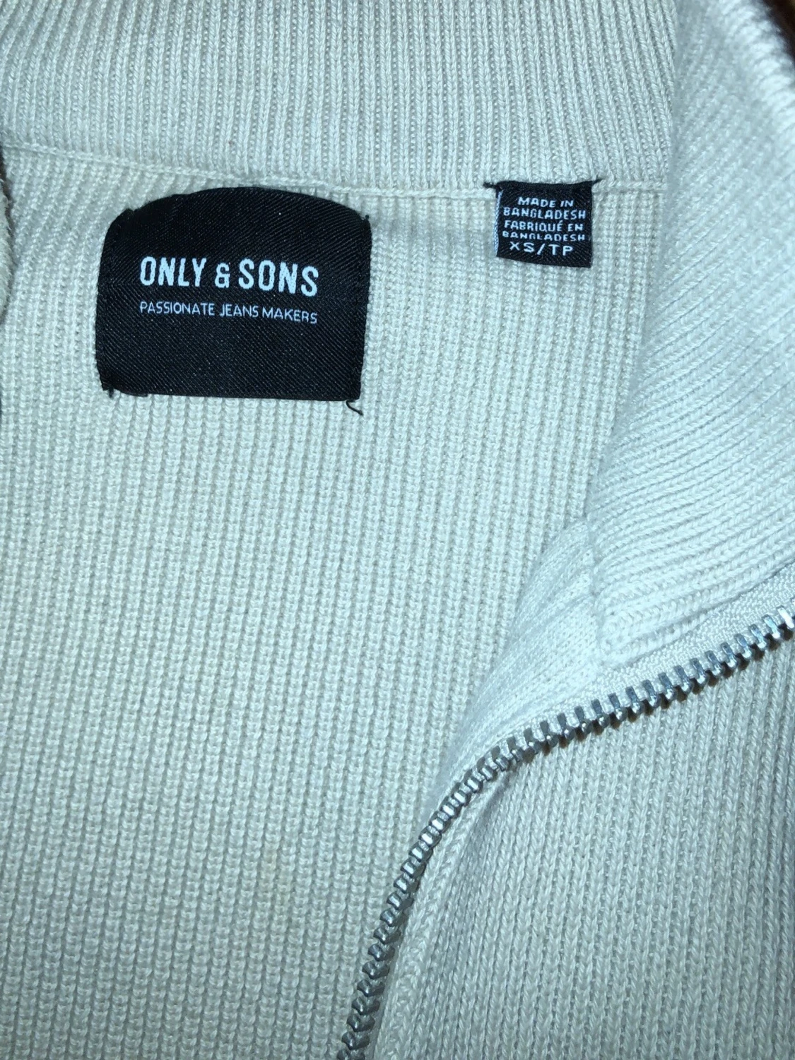 Beige ziptröja från Only & Sons - 1